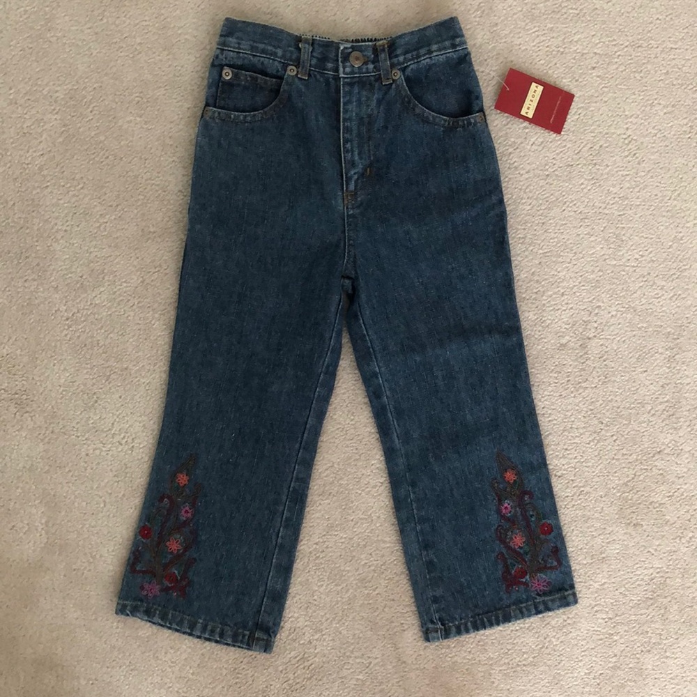 Arizona Jean Company Embroidered Jeans